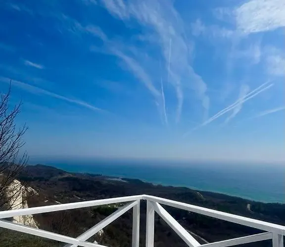 Luxury Lighthouse Golf Villa