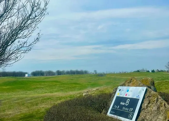 Luxury Lighthouse Golf Villa *