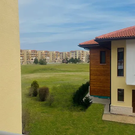 Luxury Lighthouse Golf Vila *