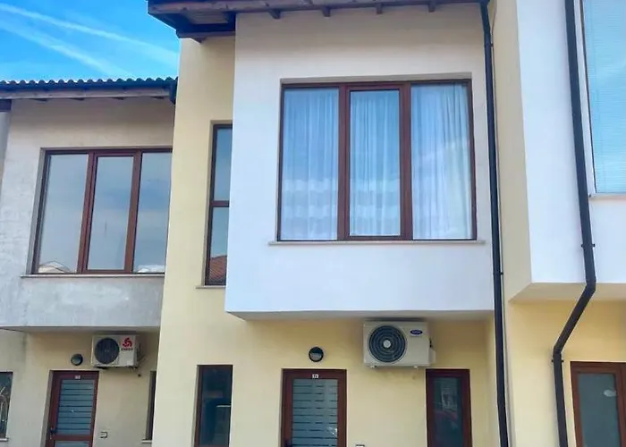 Luxury Lighthouse Golf Villa Balchik